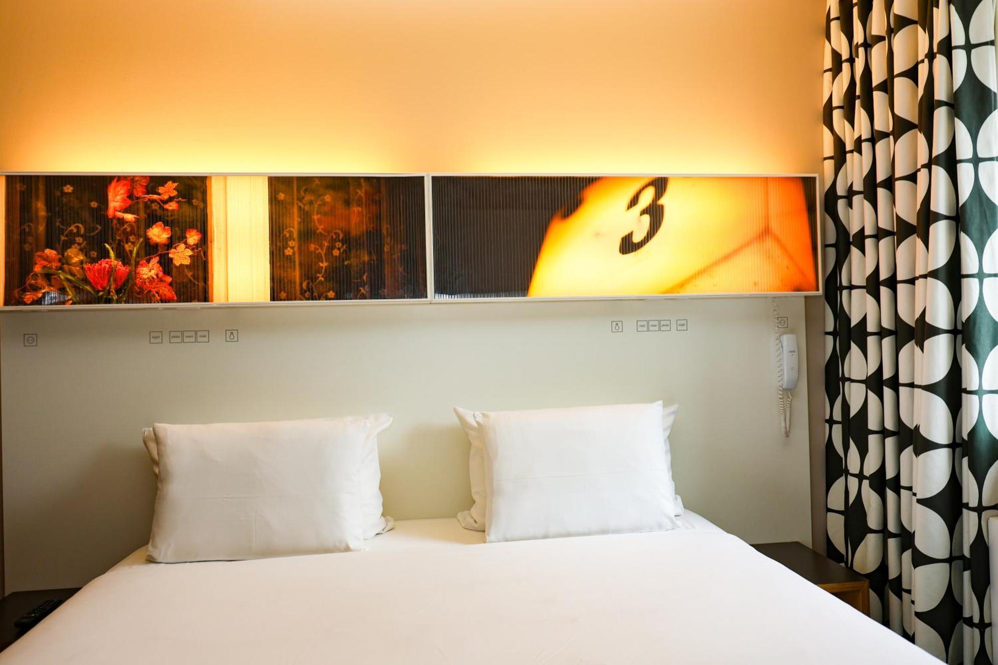 Hotel Gat Point Charlie Berlin Bilik gambar