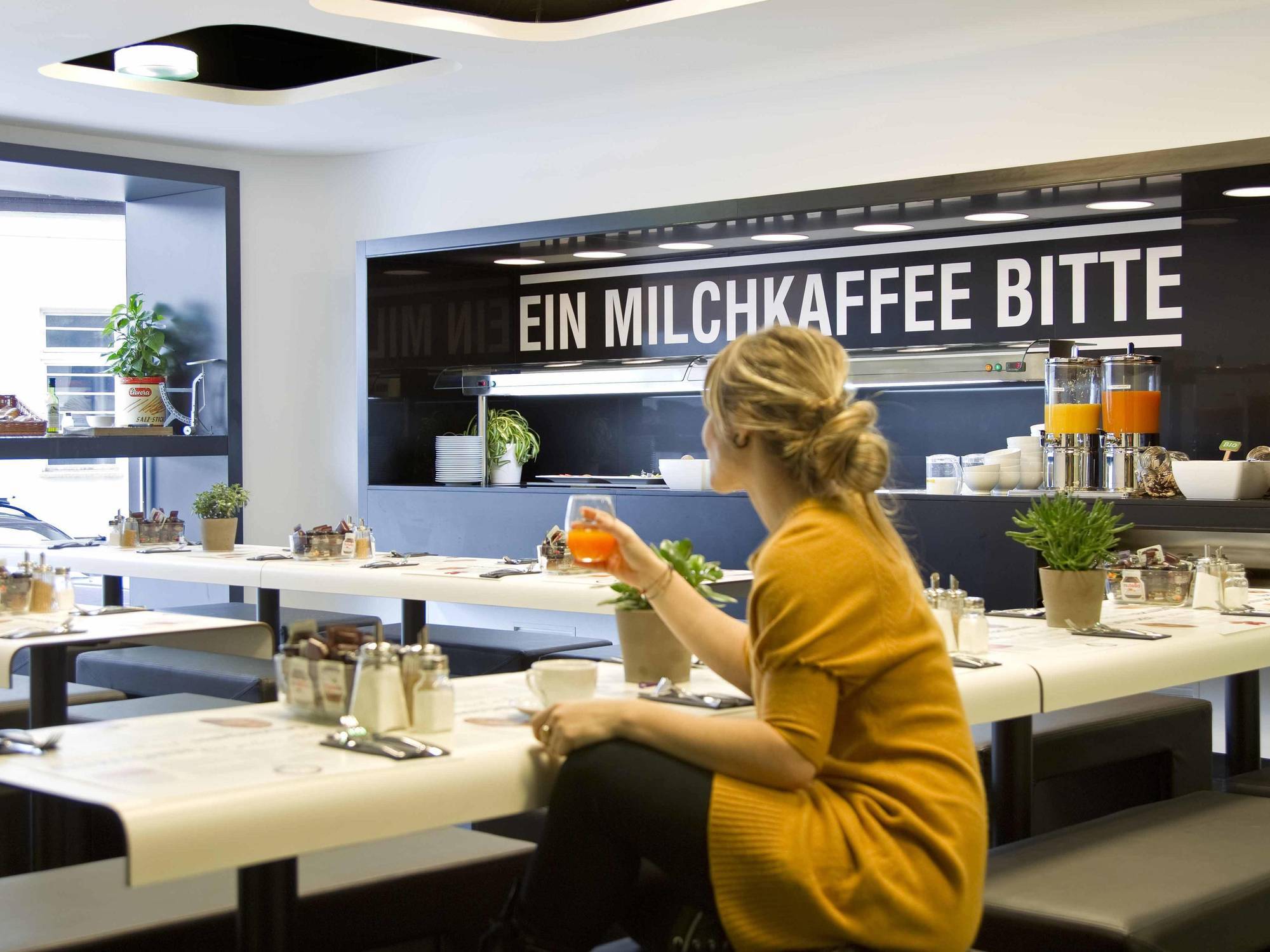 Hotel Gat Point Charlie Berlin Luaran gambar